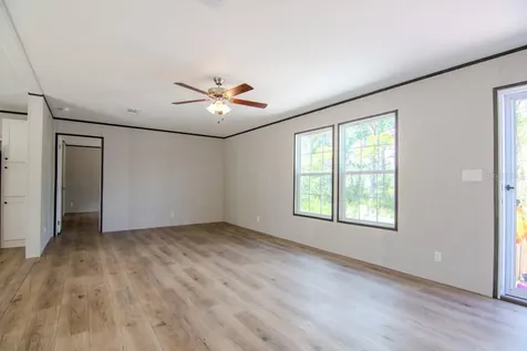 192 Freedom Drive Frostproof FL 33843