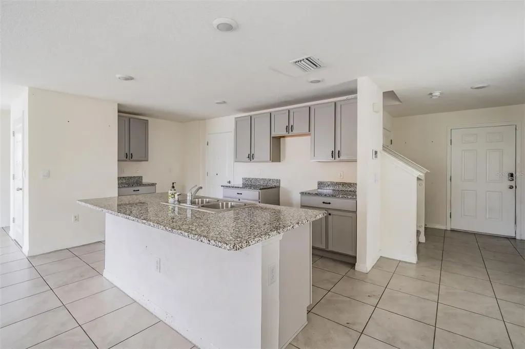 12175 Water Ash Place Riverview FL 33579