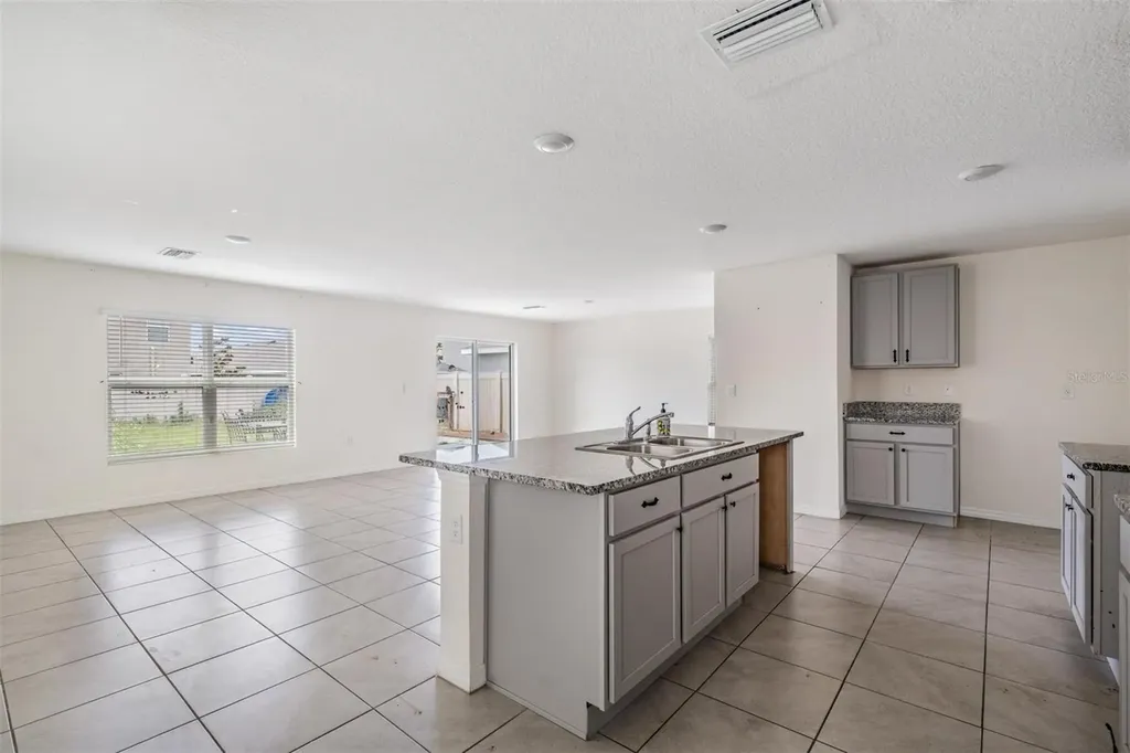 12175 Water Ash Place Riverview FL 33579
