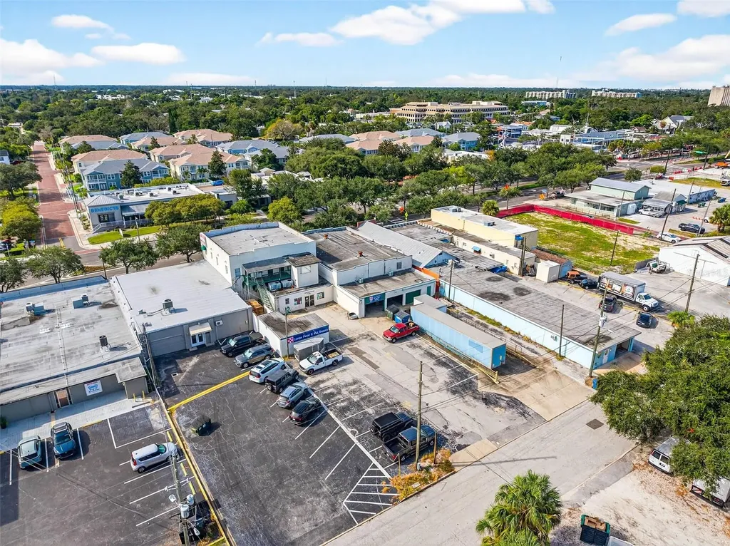 206 W Bay Drive Largo FL 33770