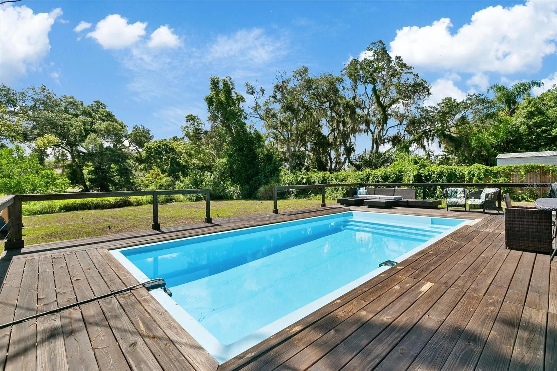 1009 N Betty Lane Clearwater FL 33755