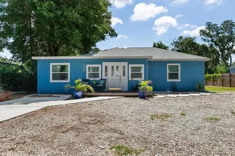 1009 N Betty Lane Clearwater FL 33755
