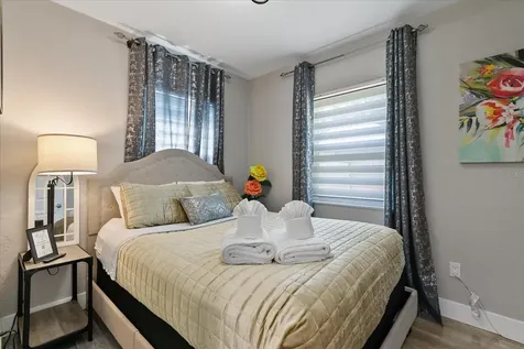 1009 N Betty Lane Clearwater FL 33755