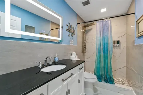 1009 N Betty Lane Clearwater FL 33755