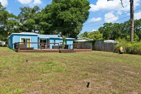 1009 N Betty Lane Clearwater FL 33755