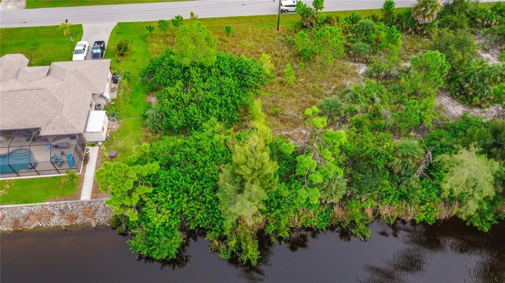 15149 Amsterdam Avenue Port Charlotte FL 33981