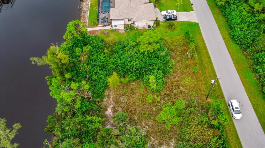 15149 Amsterdam Avenue Port Charlotte FL 33981