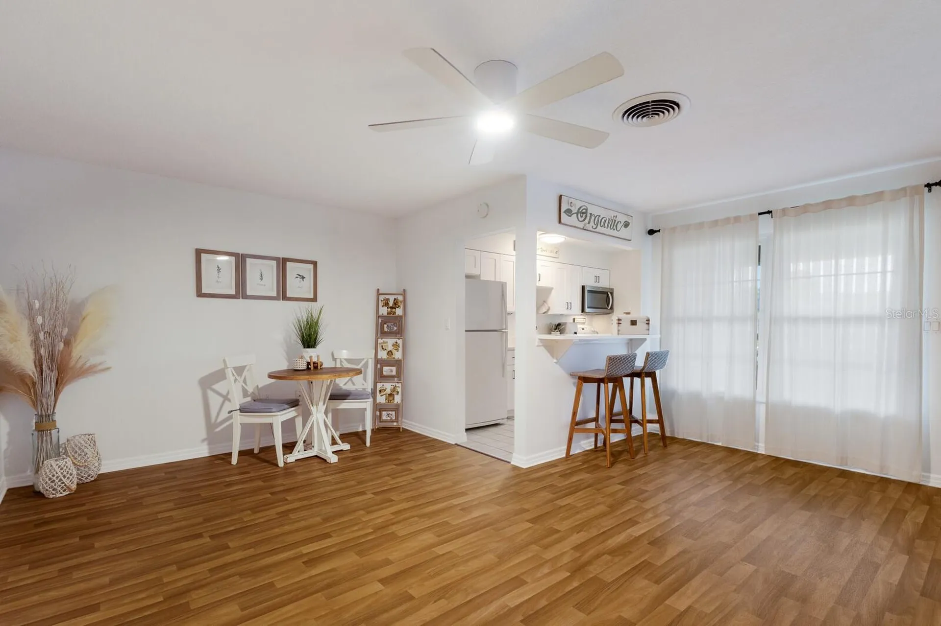 4444 Swift Road Sarasota FL 34231