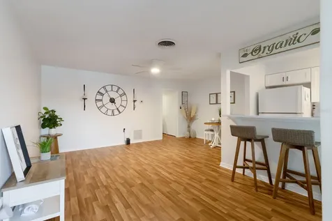 4444 Swift Road Sarasota FL 34231