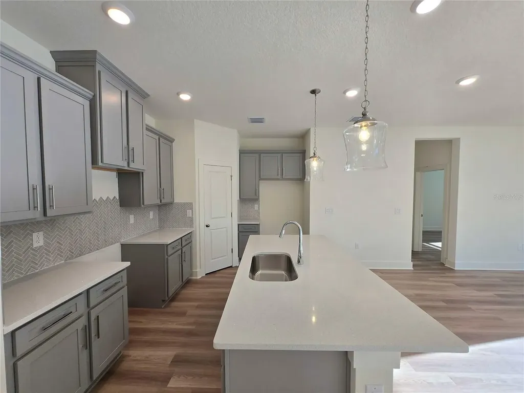 3830 Daybreak Run Loop Spring Hill FL 34609