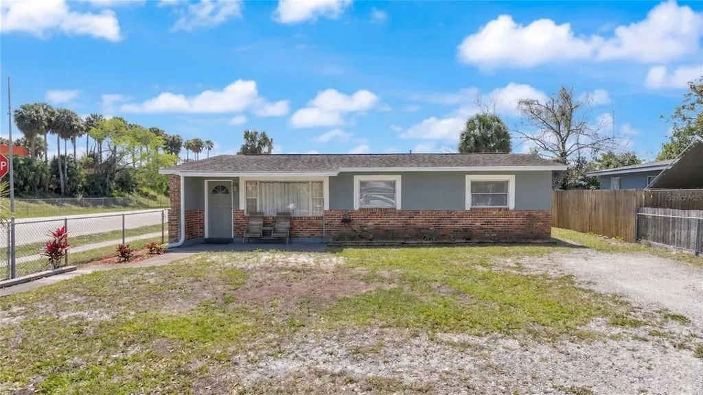 319 E 119th Avenue Tampa FL 33612