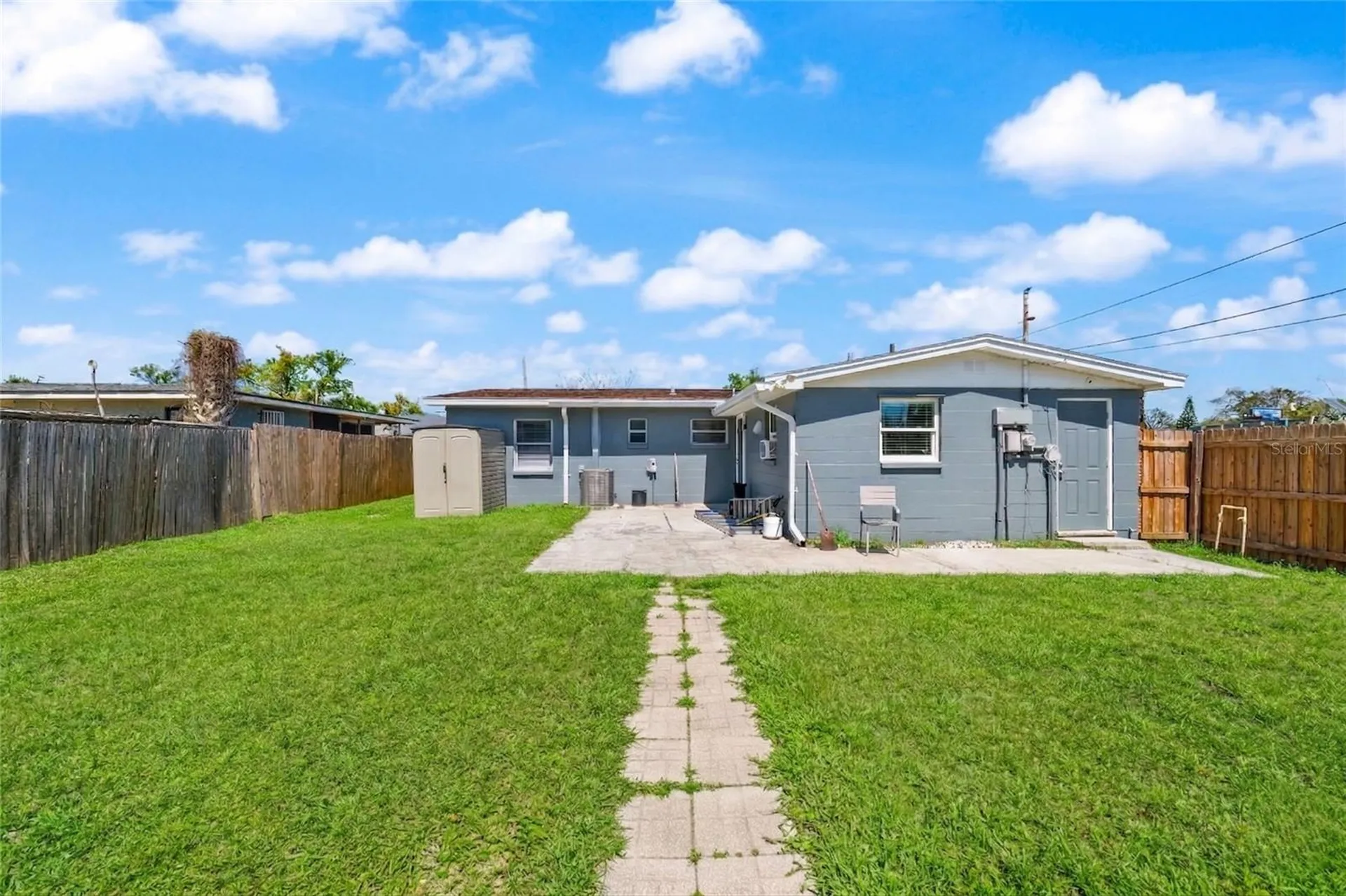 319 E 119th Avenue Tampa FL 33612
