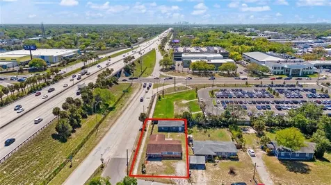 319 E 119th Avenue Tampa FL 33612