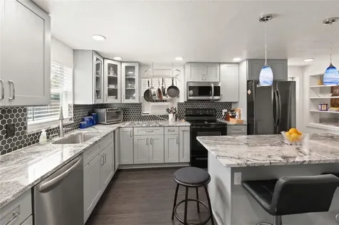 319 E 119th Avenue Tampa FL 33612