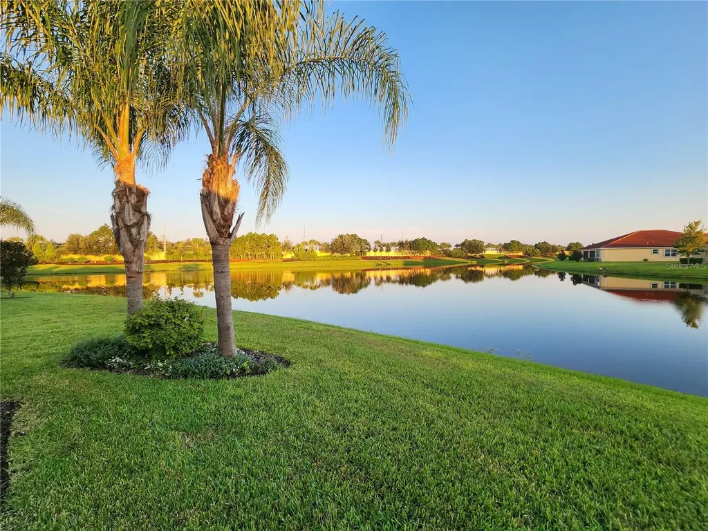 4938 Grand Banks Drive Wimauma FL 33598