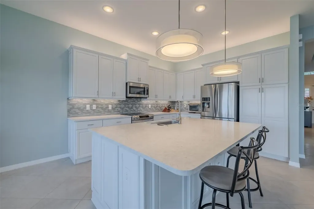 4938 Grand Banks Drive Wimauma FL 33598