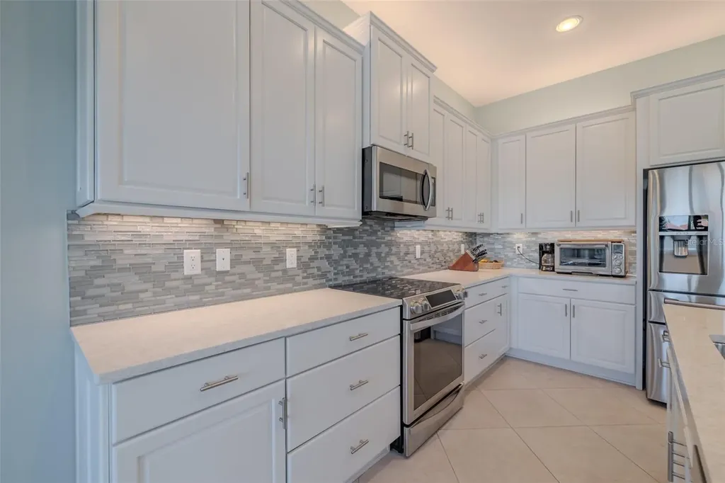 4938 Grand Banks Drive Wimauma FL 33598