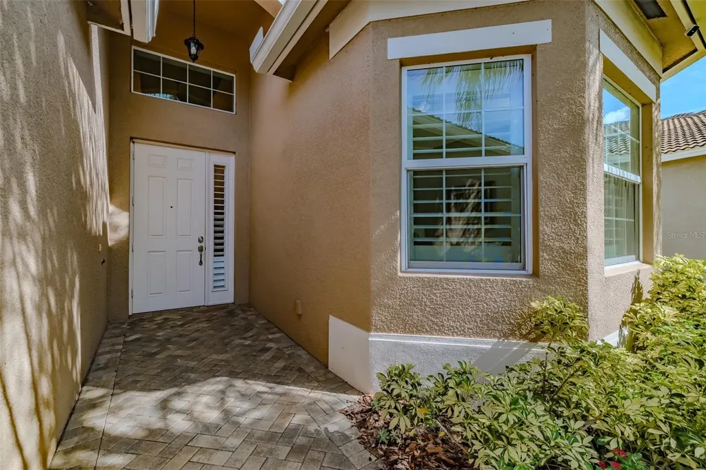 4938 Grand Banks Drive Wimauma FL 33598