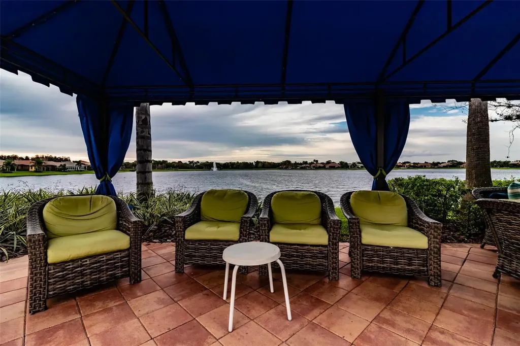 4938 Grand Banks Drive Wimauma FL 33598