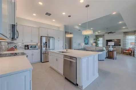4938 Grand Banks Drive Wimauma FL 33598