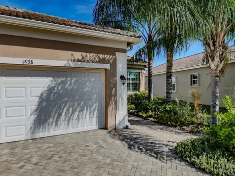 4938 Grand Banks Drive Wimauma FL 33598
