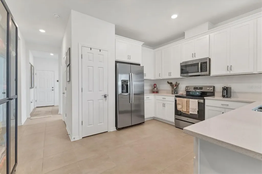 1968 Mast Lane Sarasota FL 34240