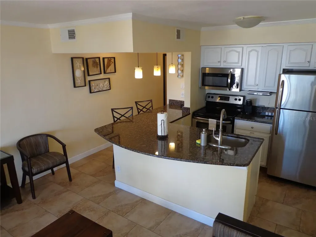 2506 N Rocky Point Drive Tampa FL 33607