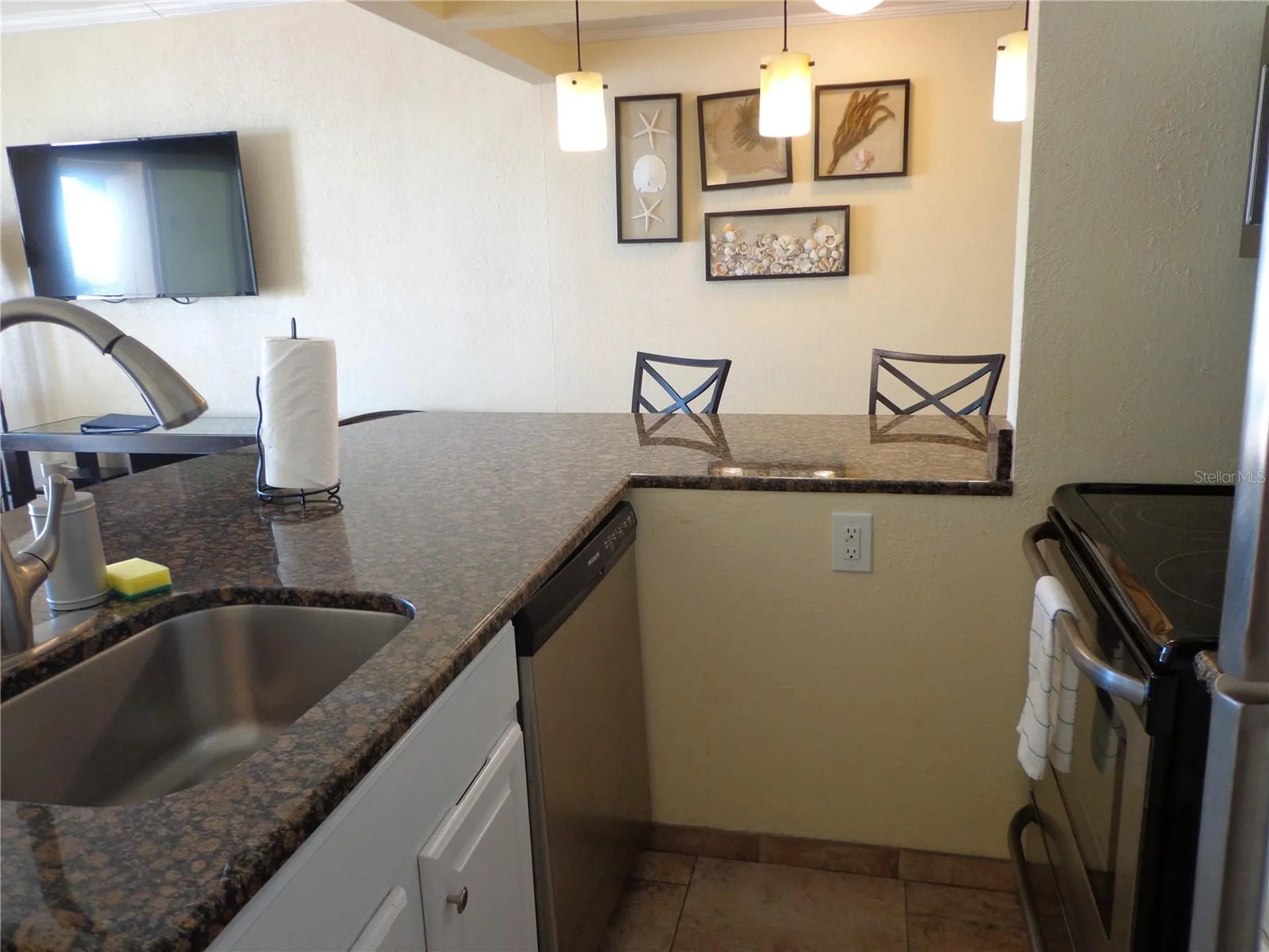 2506 N Rocky Point Drive Tampa FL 33607