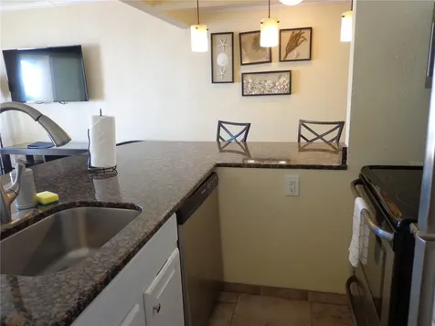 2506 N Rocky Point Drive Tampa FL 33607
