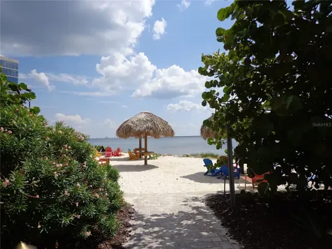 2506 N Rocky Point Drive Tampa FL 33607