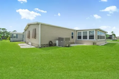 408 Villa Nueva Circle North Port FL 34287