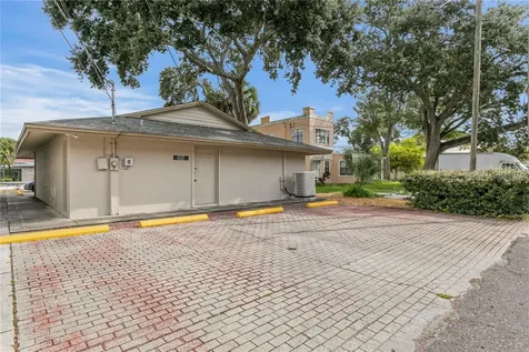 5412 Central Avenue St Petersburg FL 33707