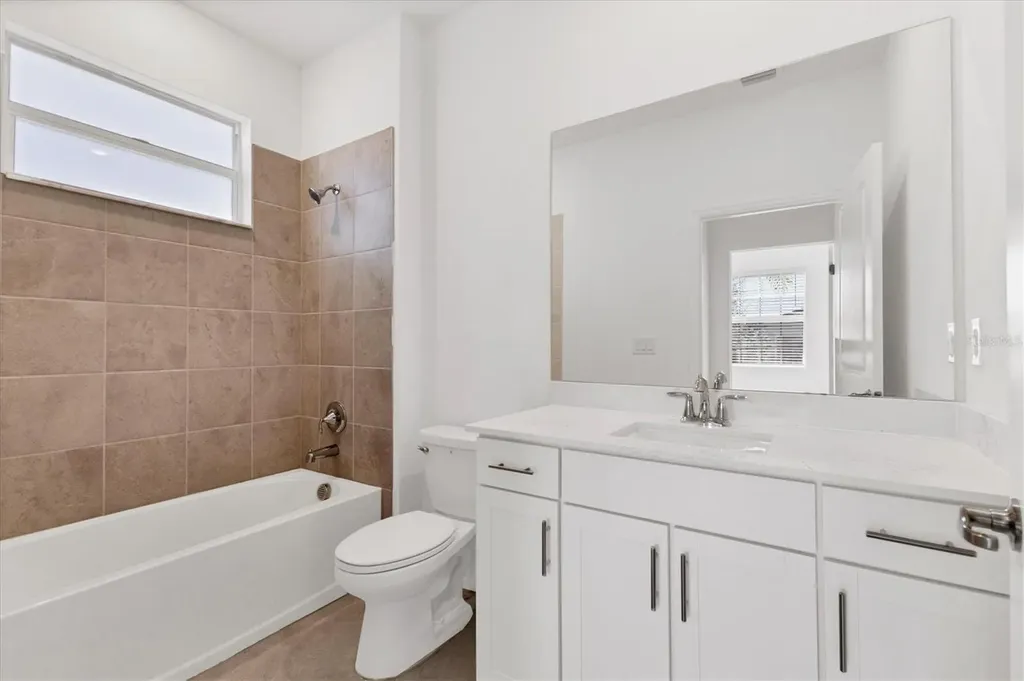 19095 Cabernet Court Venice FL 34293