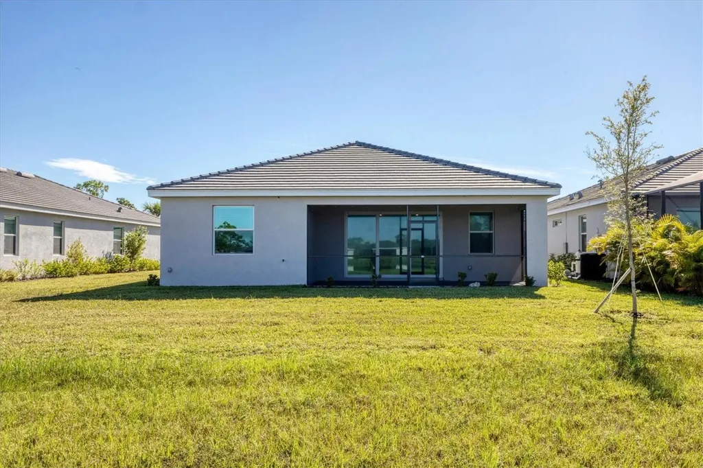19095 Cabernet Court Venice FL 34293