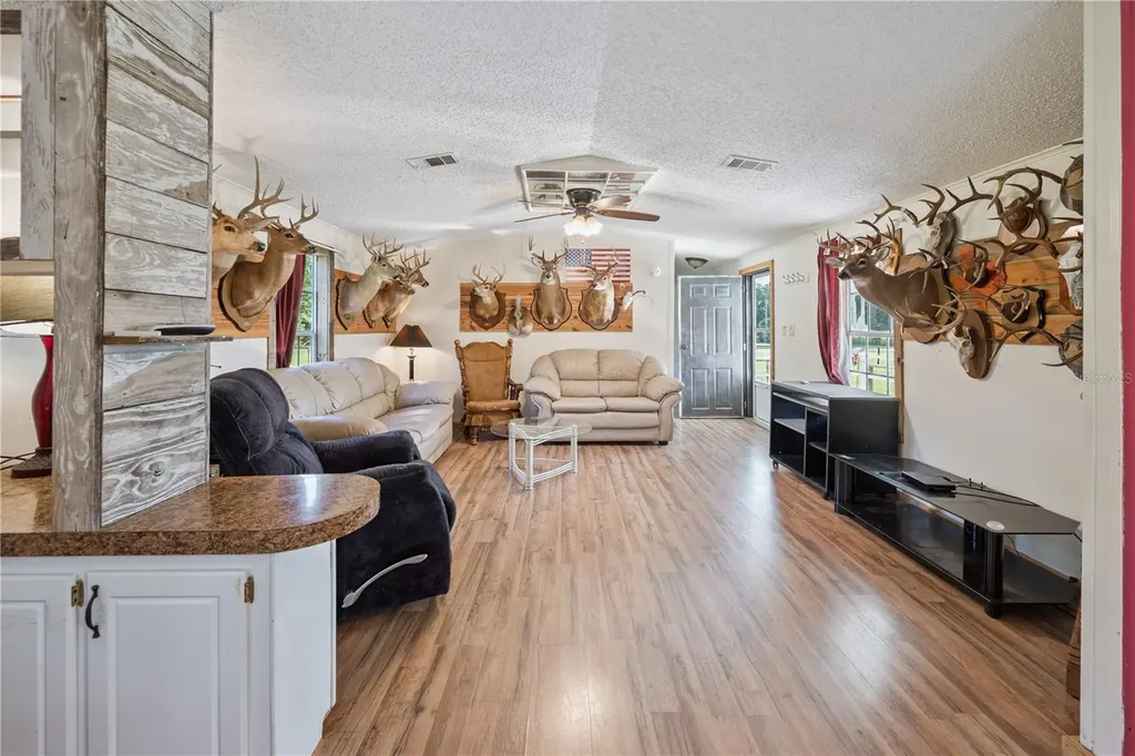 11949 SW 160th Avenue Brooker FL 32622