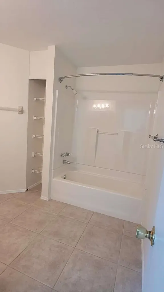 5801 Red Cedar Lane Tampa FL 33625