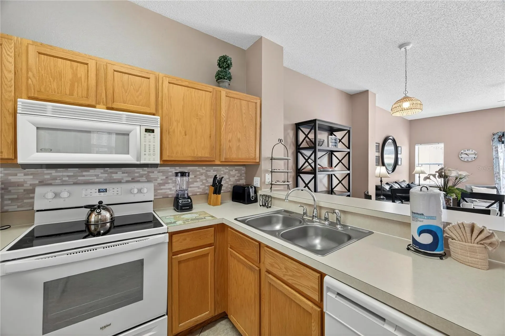 103 Pompano Beach Drive Kissimmee FL 34746