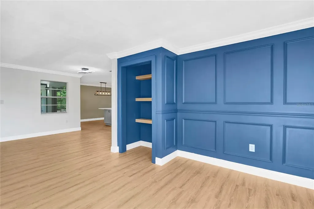 1395 Burnt Oak Street Tarpon Springs FL 34689