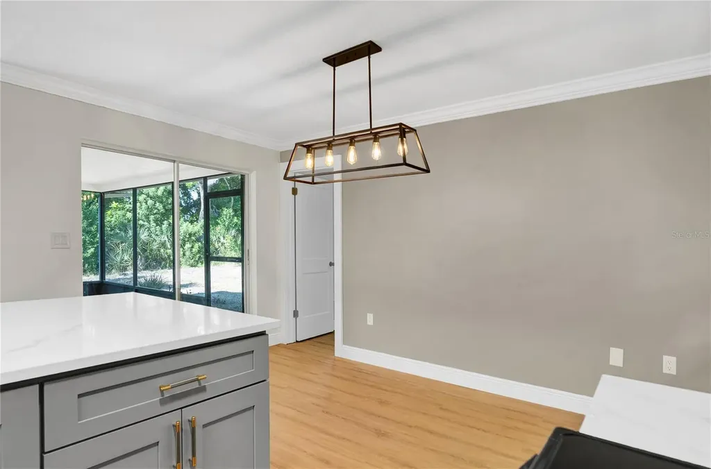 1395 Burnt Oak Street Tarpon Springs FL 34689