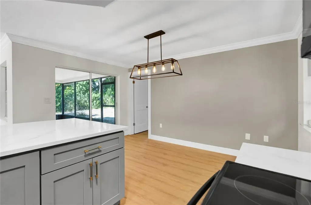 1395 Burnt Oak Street Tarpon Springs FL 34689