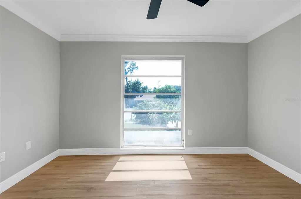 1395 Burnt Oak Street Tarpon Springs FL 34689