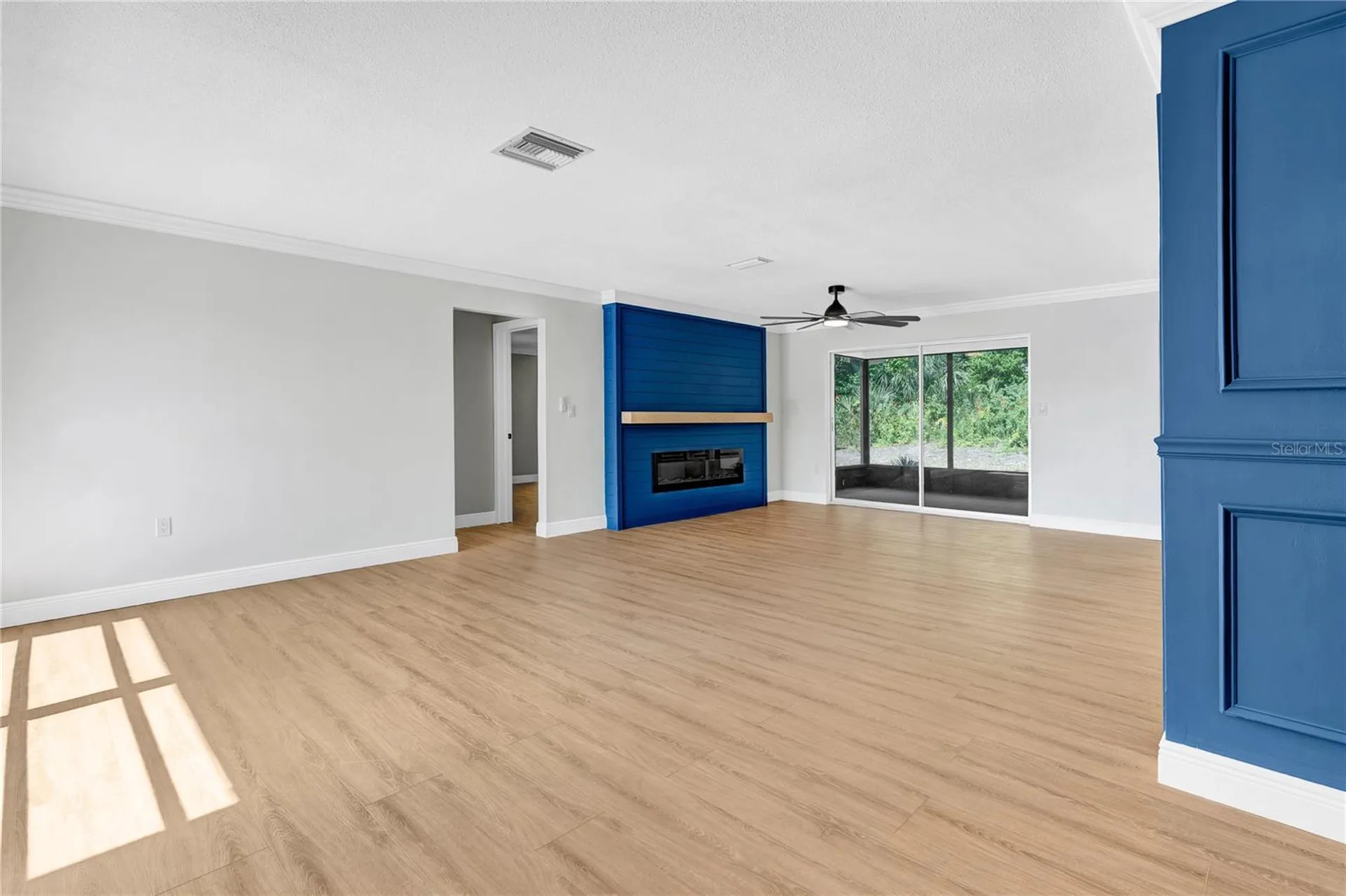 1395 Burnt Oak Street Tarpon Springs FL 34689