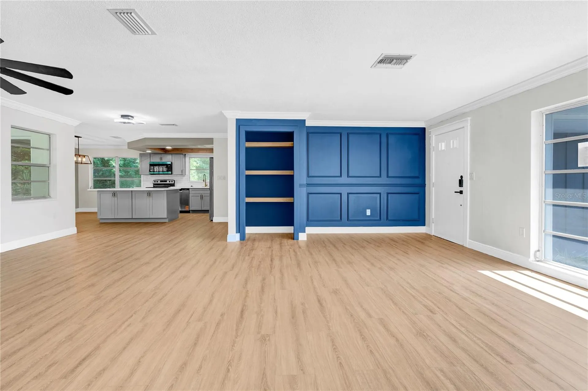 1395 Burnt Oak Street Tarpon Springs FL 34689