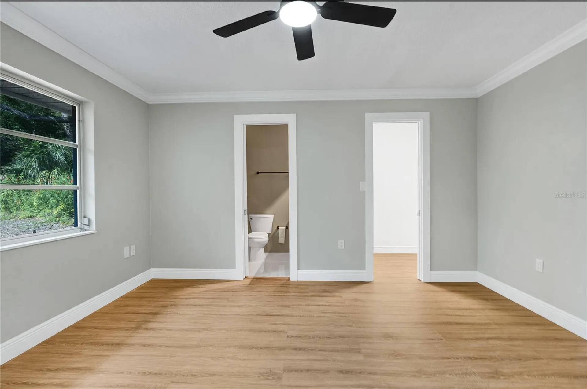 1395 Burnt Oak Street Tarpon Springs FL 34689