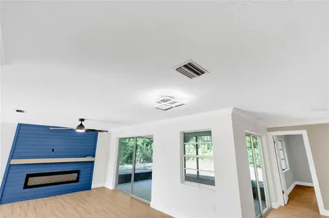 1395 Burnt Oak Street Tarpon Springs FL 34689