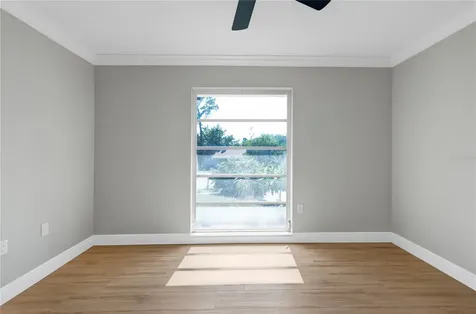 1395 Burnt Oak Street Tarpon Springs FL 34689