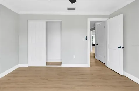 1395 Burnt Oak Street Tarpon Springs FL 34689