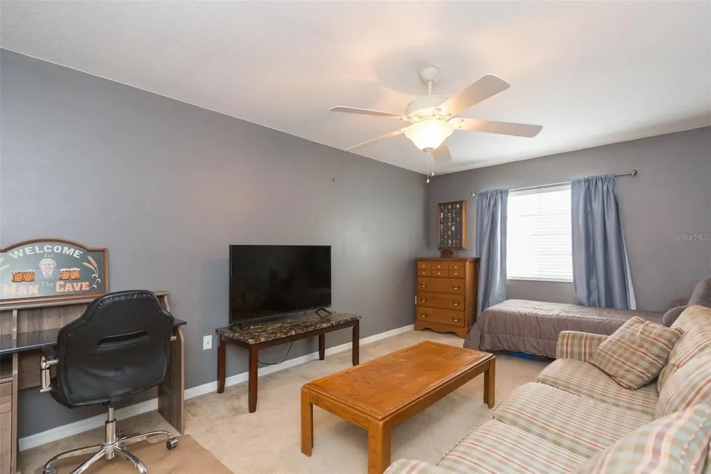 18102 Nassau Point Drive Tampa FL 33647