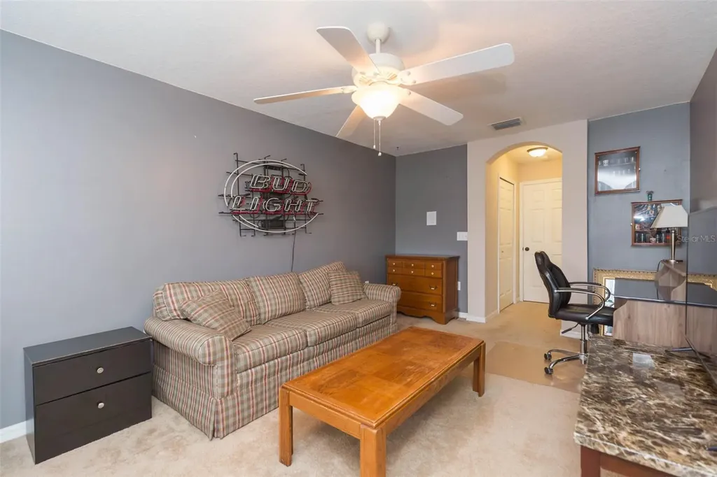 18102 Nassau Point Drive Tampa FL 33647