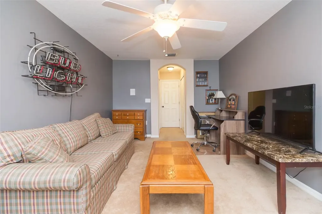 18102 Nassau Point Drive Tampa FL 33647
